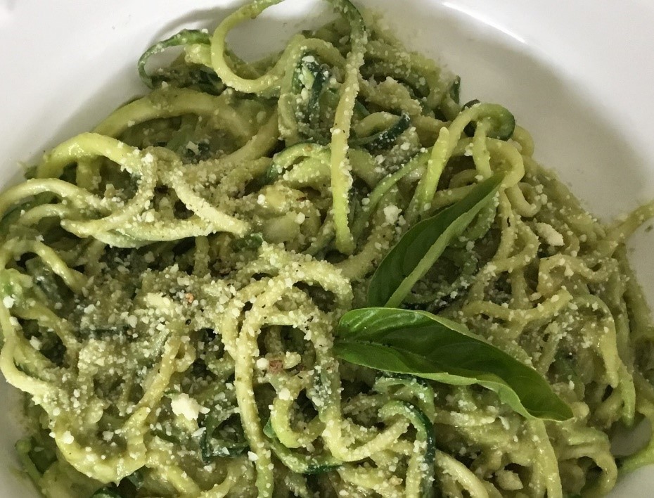 7 Delicious Seasonal Zucchini Recipes (pasta, snacks and sweets) - BioTrust