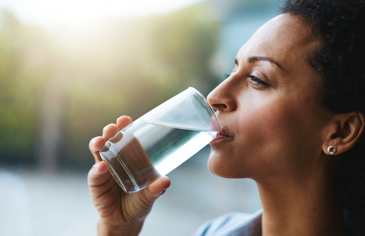 Can Not Drinking Enough Water Make Your Back Hurt