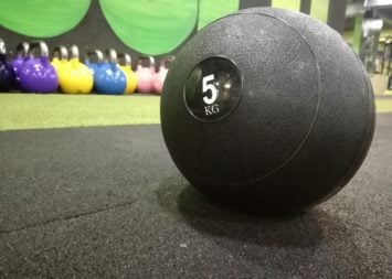Here's a Medicine Ball Workout for Beginners
