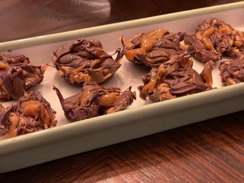 Date Almond Delights