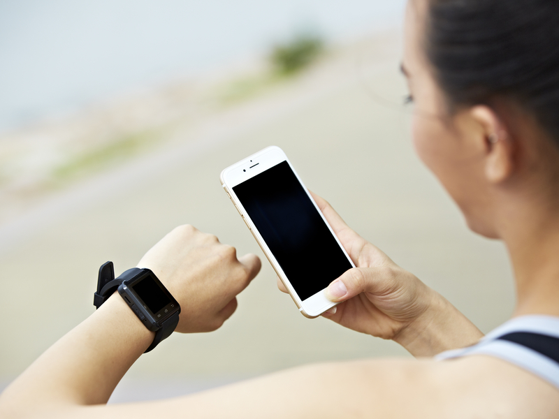 must-have holiday fitness gifts - fitness tracker